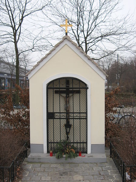 File:Anna-Kapelle.JPG
