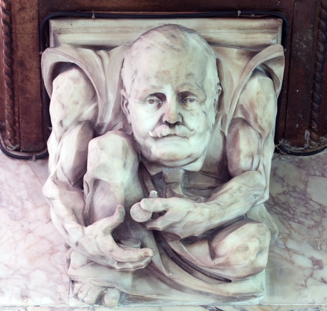 Woolworth memorialized in an architectural detail of the Woolworth Building