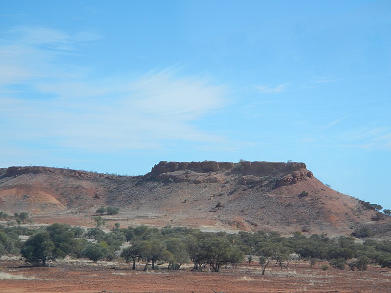 File:Australian Outback west of Middleton - panoramio (16).jpg