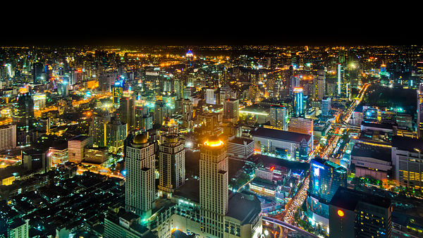 Bangkok at night 01 (MK).jpg