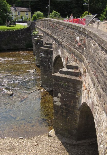 File:Barle Bridge, Dulverton (geograph 3537133).jpg