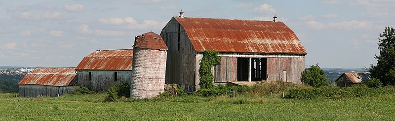 File:Barn Pano(9467)-Relic38.jpg