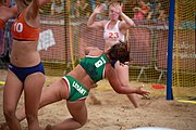 Deutsch: Beachhandball bei den Olympischen Jugendspielen 2018 in Buenos Aires; Tag 7, 13. Oktober 2018; Mädchen, Spiel um Platz Drei – Ungarn-Niederlande 2:0 English: Beach handball at the 2018 Summer Youth Olympics in Buenos Aires at 13 October 2018 – Girls Bronze Medal Match – Hungary-Netherlands 2:0 Español: Handball de playa en los Juegos Olimpicos de la Juventud Buenos Aires 2018 en 13 de octubre de 2018 – Partido por la medalla de bronce femenino - Hungría-Países Bajos 2:0