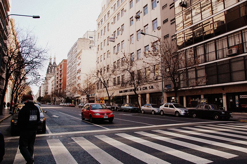 File:Belgrano Avenue, Buenos Aires.jpg