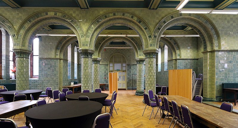 File:Chapel of Royal Liverpool Infirmary 3.jpg