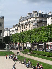 Public park in Charenton-le-Pont, nearby Charenton-Ecoles metro station