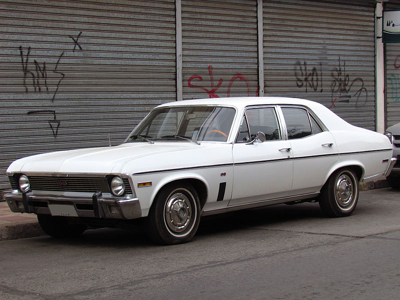 File:Chevrolet Nova Sedan 1970 (13492769995).jpg