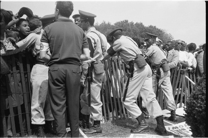 File:Civil rights march on washington dc police line.tif