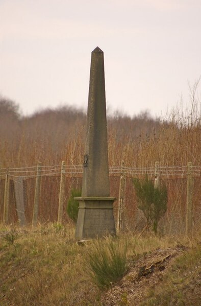 File:Coal tax obelisk, Nail No. 206.jpg