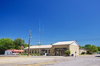 <span class="mw-page-title-main">Crossville, Alabama</span> Town in Alabama, United States