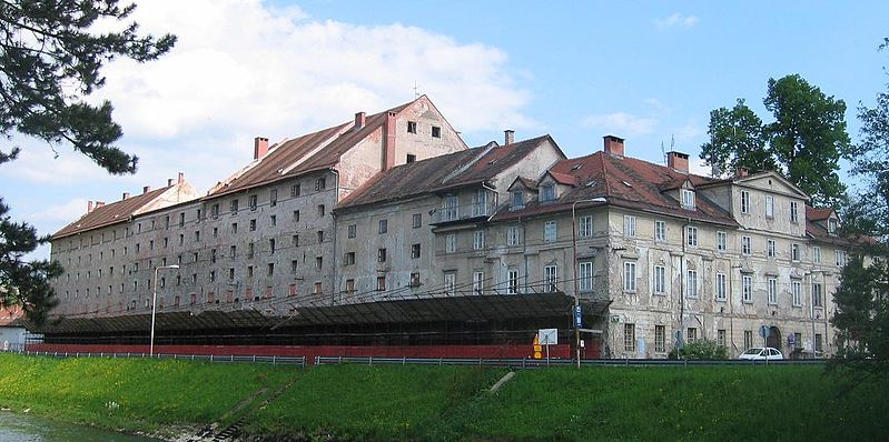 File:Cukrarna-Ljubljana.JPG