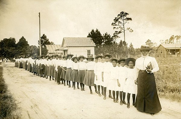 Mary McLeod Bethune with girls from the Literary and Industrial Training School for Negro Girls in Daytona, c. 1905