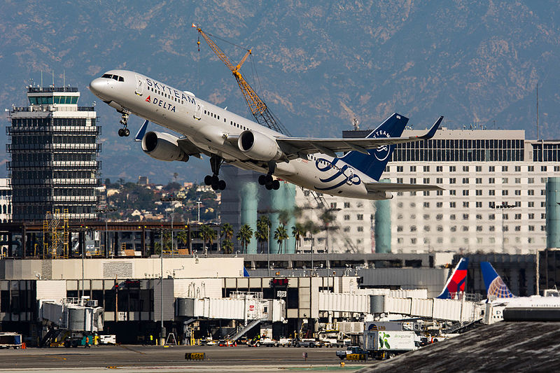 File:Delta Air Lines Boeing 757 at LAX (22314614513).jpg