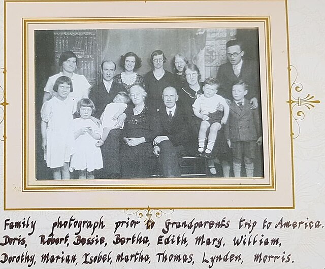 Thomas and Martha with their offspring, son- and daughter-in law and grandchildren