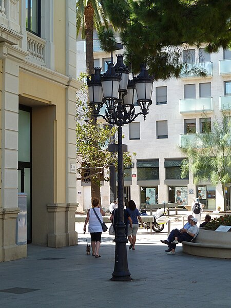 File:Fanals de la plaça de l'Ajuntament-2.JPG