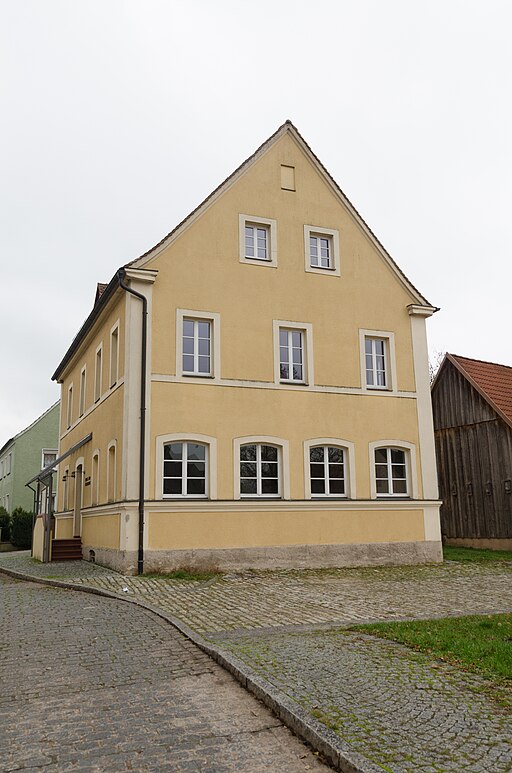 Feuchtwangen, Larrieden, Ev. Gemeindehaus-001