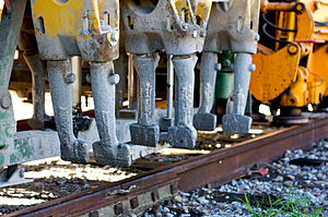 Ballast tamper