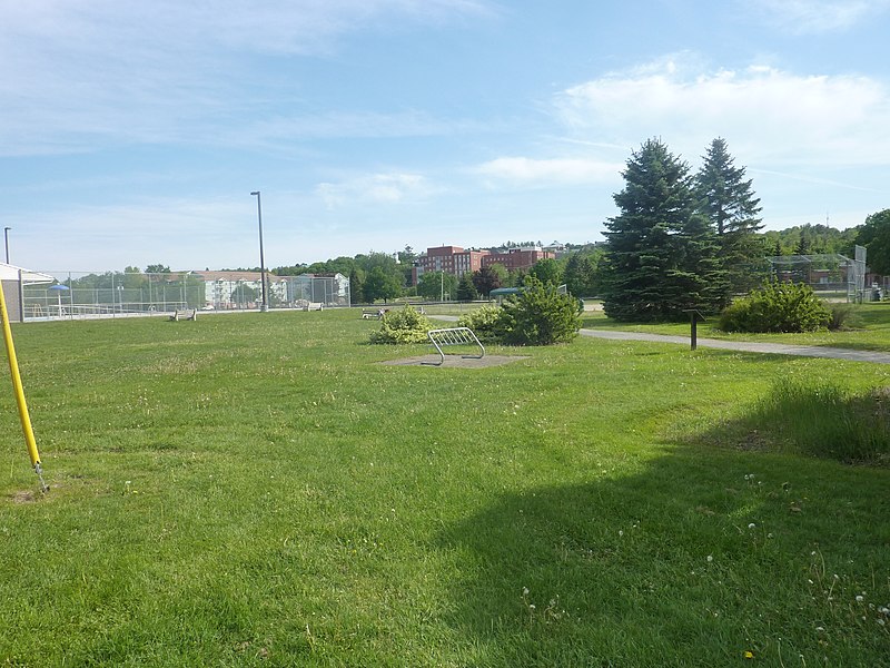 File:Fredericton - Queen's Square.JPG