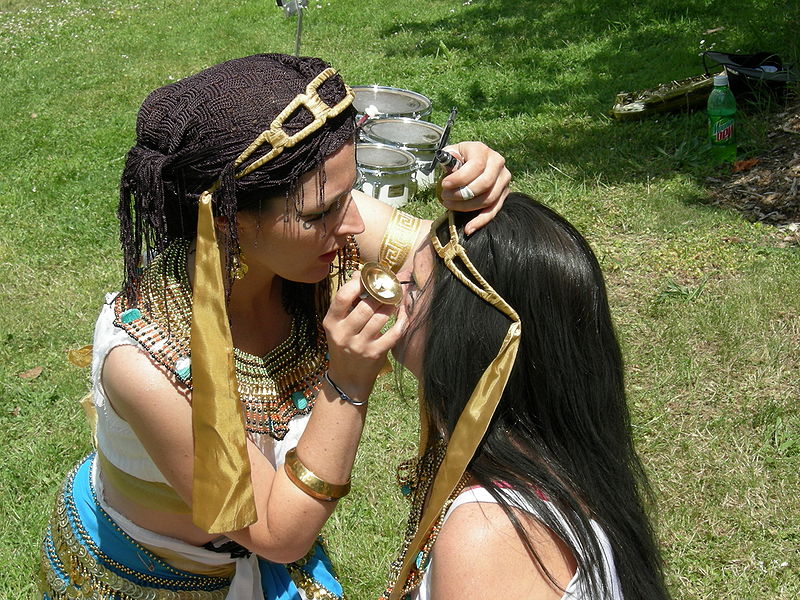 File:Fremont Fair 2007 Egyptians pre-parade 20.jpg