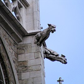 Gargojli na gotskoj crkvi u Briselu.