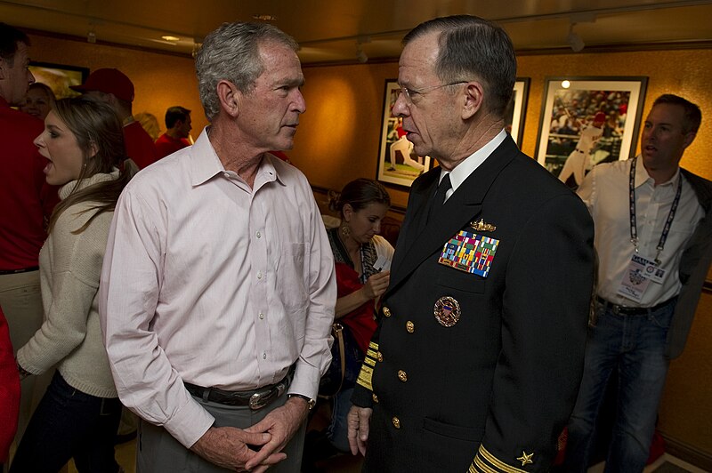 File:George W. Bush & Michael Mullen at 2010 World Series Game 4.jpg