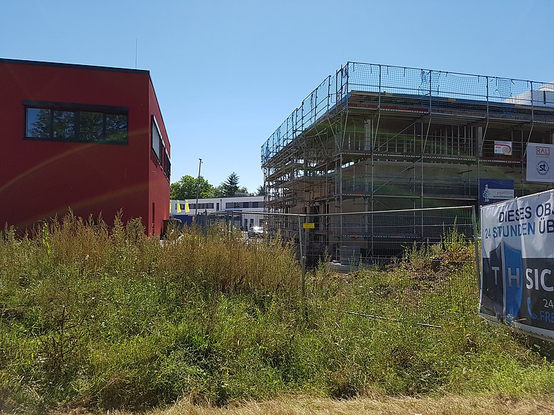 File:Gewerbepark Mühlenbach Baustelle - August 2016 - 02.jpg