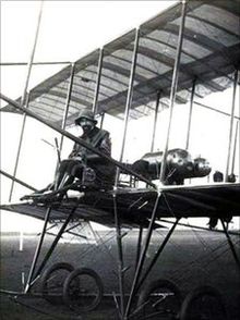 Giulio Gavotti on a Farman biplane in Rome (1910)