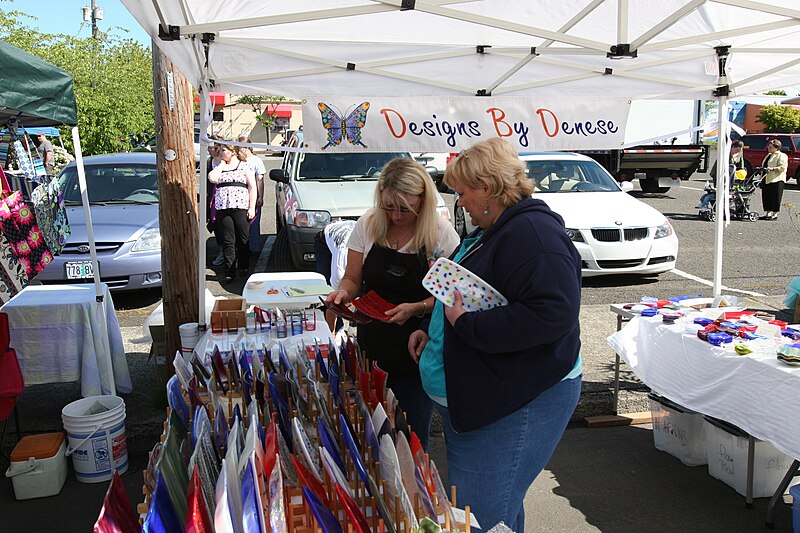 File:Gresham Farmers' Market IMG 8825 (4589922496).jpg