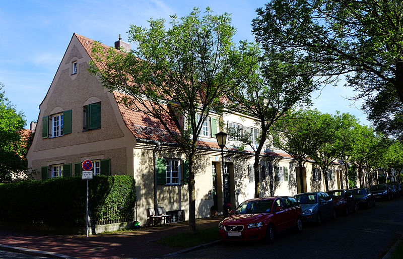 File:Gunzenlehstr18 München.jpg