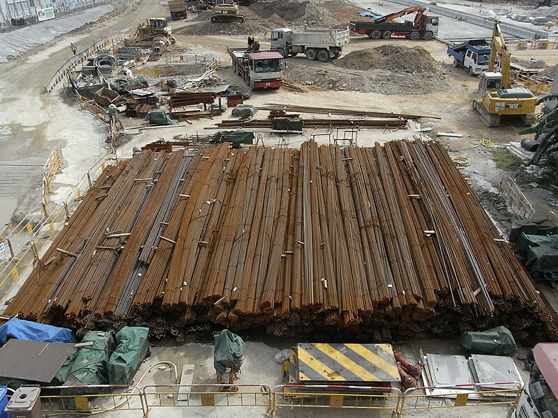 File:HK Central Piers construction site building material steel.JPG