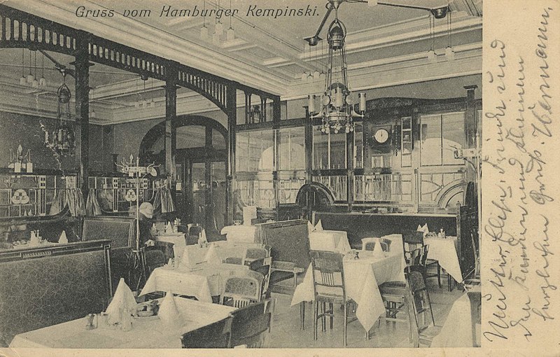 File:Hamburg, Hamburg - Hotel Kempinski (Zeno Ansichtskarten).jpg