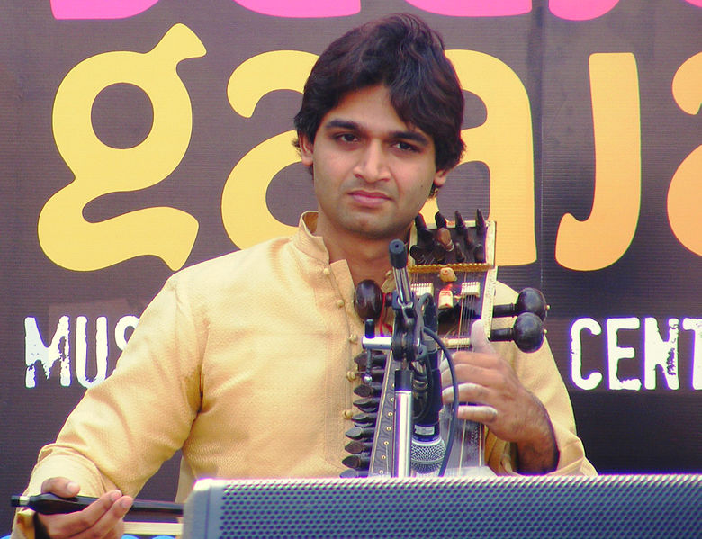 File:Harsh Narayan Pune 2010 1.jpg