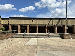 Hermitage High School Entrance.jpg