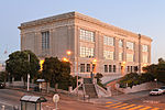 Thumbnail for File:Ida B Wells High School San Francisco January 2013 002.jpg