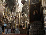 Inde i Saint James Cathedral i det armenske kvarter i Jerusalem.jpg