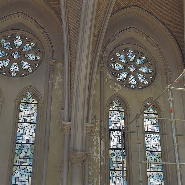 File:Interieur, muren met aanzet bogen, tijdens restauratie - Berkel-Enschot - 20358873 - RCE.jpg