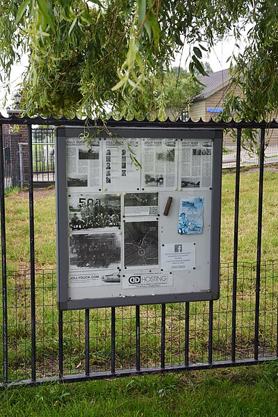 File:John McCormick memorial in Zoeterwoude (04).JPG