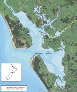 Kaipara Harbour is a large estuary complex which opens into the Tasman Sea