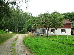 Roadside house in Lichwin