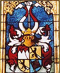 Gemehrtes Wappen des Fürstbischofs als Kirchenfenster der Kirche St. Leo in Bibra