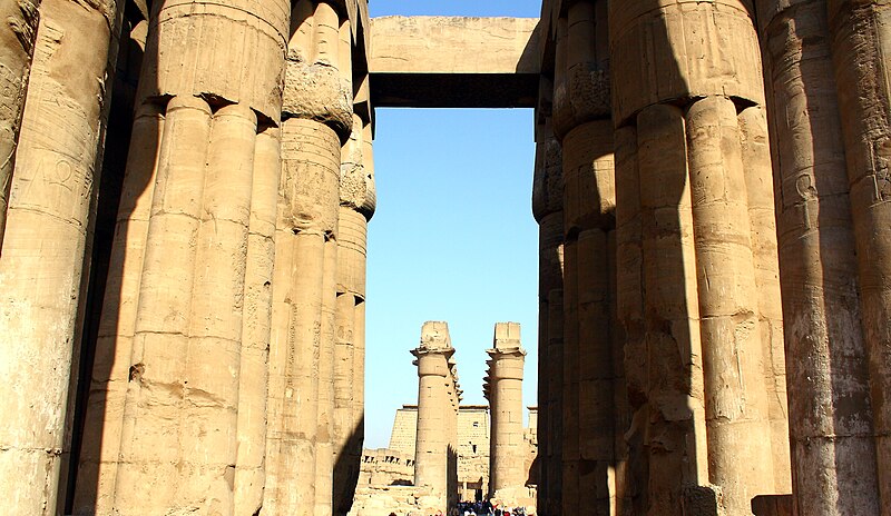 File:Luxor Temple 9558.JPG