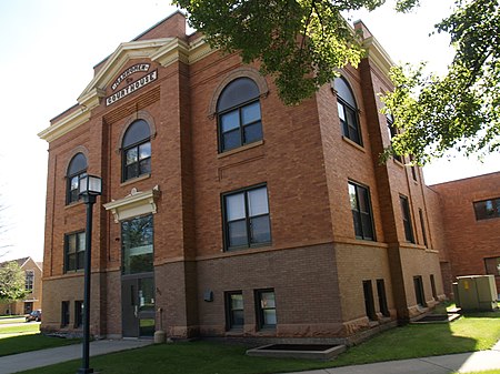 Mahnomen County Courthouse.jpg