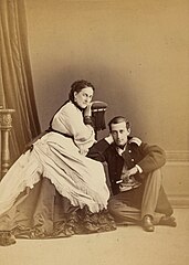 Maria Nikolaevna de Leuchtenberg avec son fils Sergey (c.1872)
