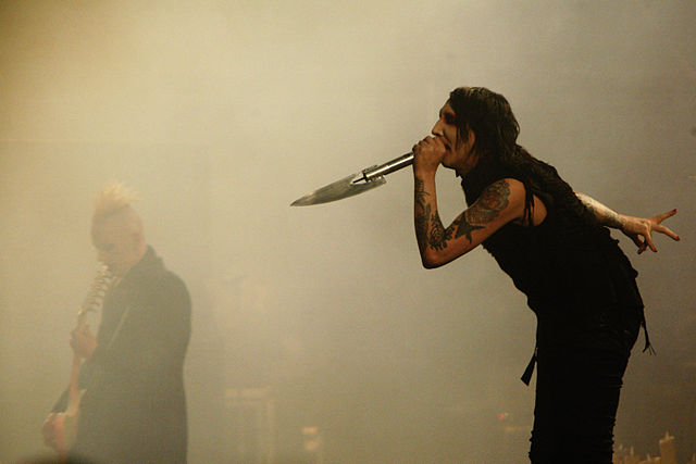 Skold and Manson during the "Rape of the World Tour"