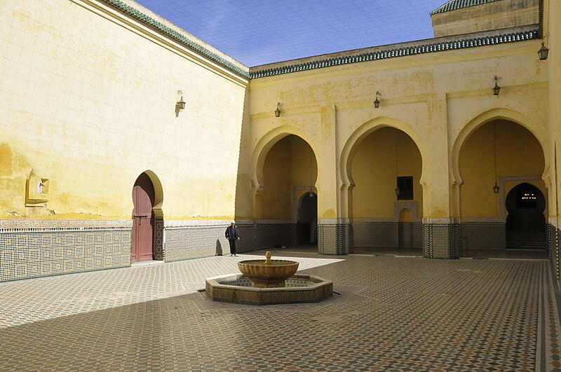 File:Mausoleum-Moulay-Ismail-2-CTH.jpg