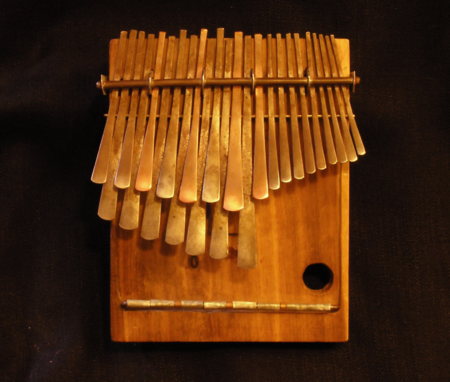 Tập_tin:Mbira1.png