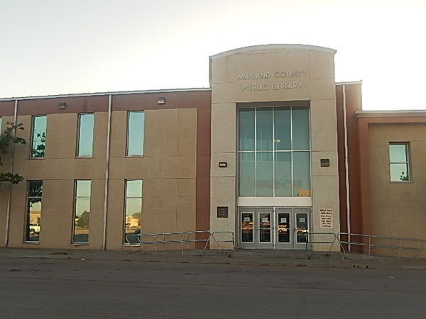 Midland County Public Library in Midland
