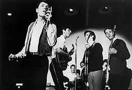 Mitch Ryder and the Detroit Wheels performing in 1966 Mitch Ryder and the Detroit Wheels 1966.JPG