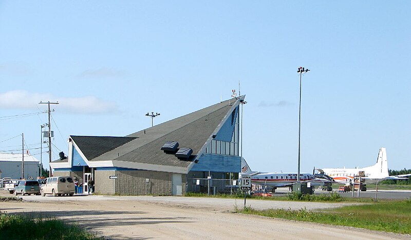File:Moosonee Airport.JPG