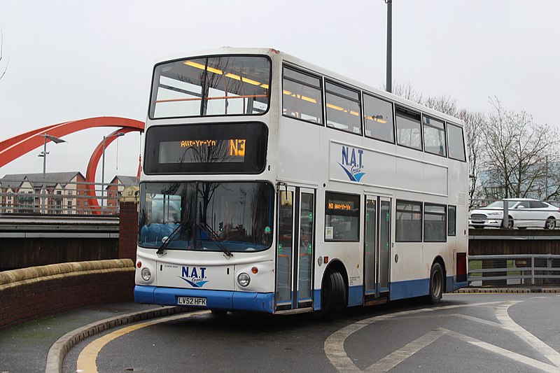 File:NAT Group ALX400 LV52 HFK 712, Newport Bus Station 27.1.18 (26153712828).jpg